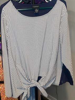 Lane Bryant Blue and White Vertical Striped Tie-Front Long Sleeve Top Size 18/20